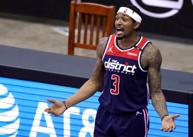 我们期待着 我们期待着